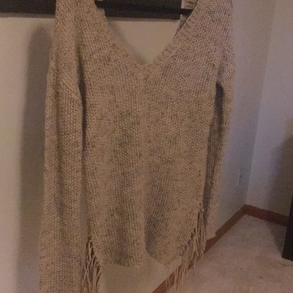BKE Sweater Medium